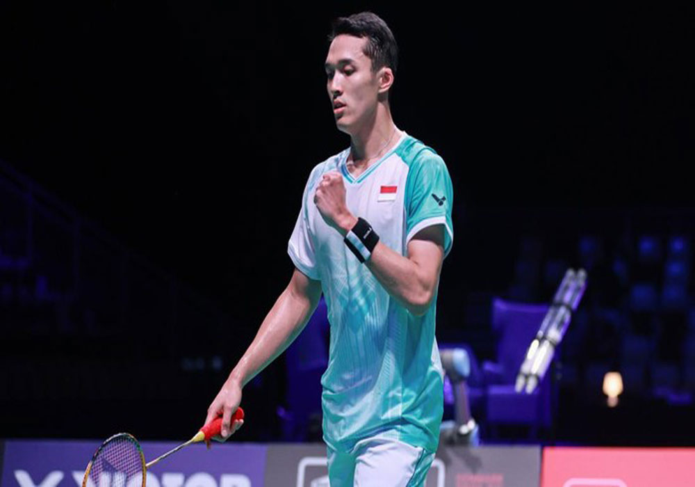 Diwarnai Insiden Raket Shi Yu Qi Terlempar, Jonatan Christie Juara Denmark Open 2025