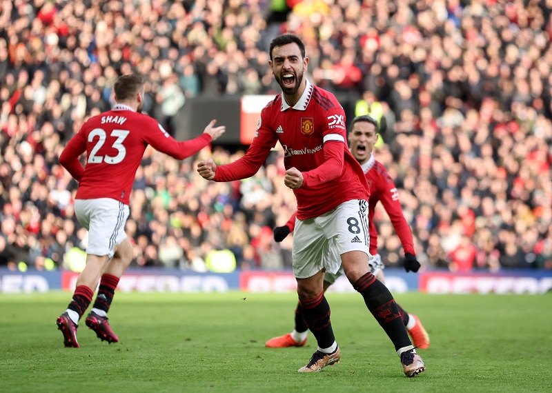 Hasil Liga Inggris Pekan 20 : MU Menangkan Derby Manchester. Liverpool Digulung Brighton 3-0