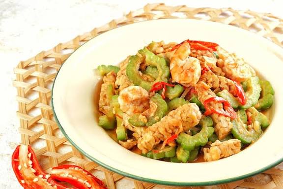 5 Resep Memasak Pare, Enak dan Disukai Keluarga di Rumah