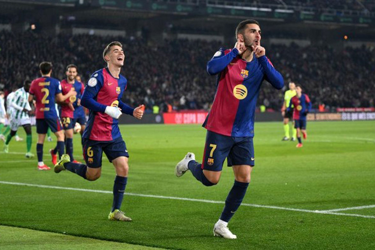 Pecundangi Real Betis 5-1, Barcelona Melenggang ke Perempat Final Copa del Rey 2024-2025