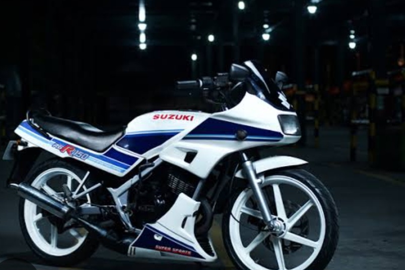 Suzuki RGR: Motor Legendaris dengan Teknologi Balap Super KIPS