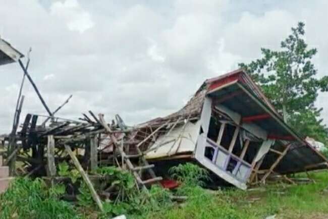 21 Rumah Warga di Desa Sejangko Ogan Ilir Hancur Diterjang Puting Beliung, 