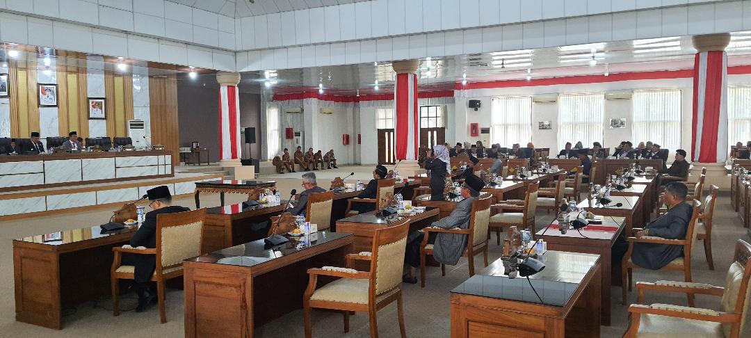 Sidang Paripurna DPRD Ogan Ilir Persetujuan RPJMD Ditunda, Ini Penyebabnya !