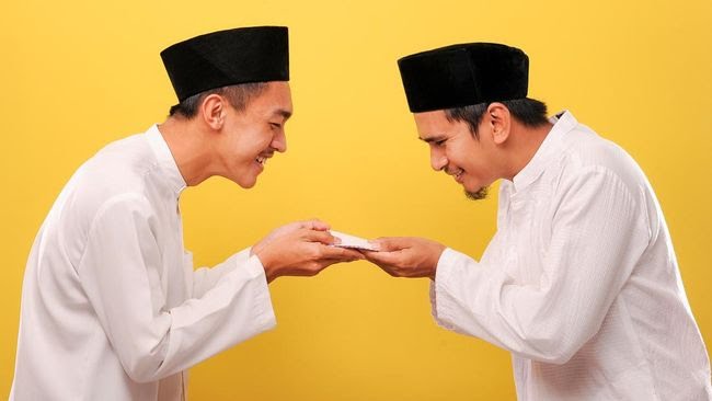 5 Contoh Sedekah Jariyah yang Pahalanya Terus Mengalir, Salah Satunya Mendirikan Masjid