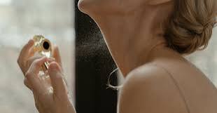 Inilah 5 Tips yang Bikin Aroma Parfum Terkesan Lebih Mahal dan Awet Tahan Lama