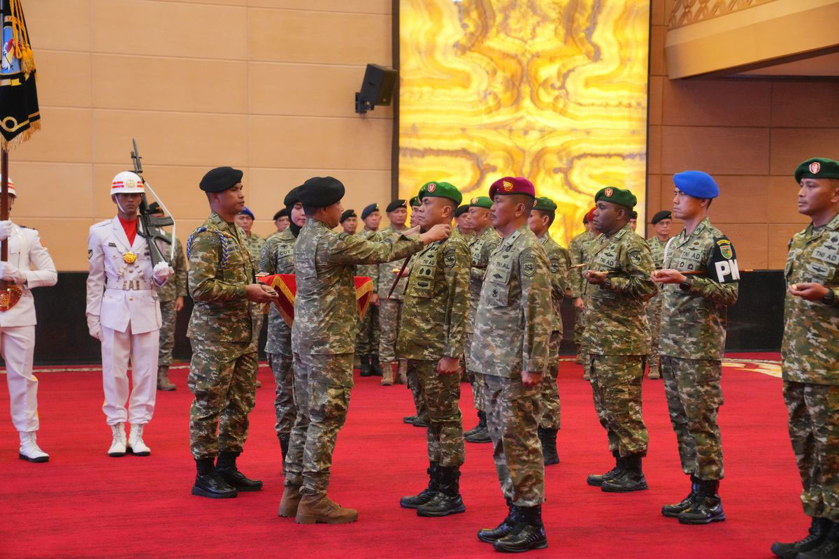 12 Jabatan TNI Diserahterimakan, Pangdam Cendrawasih Berganti