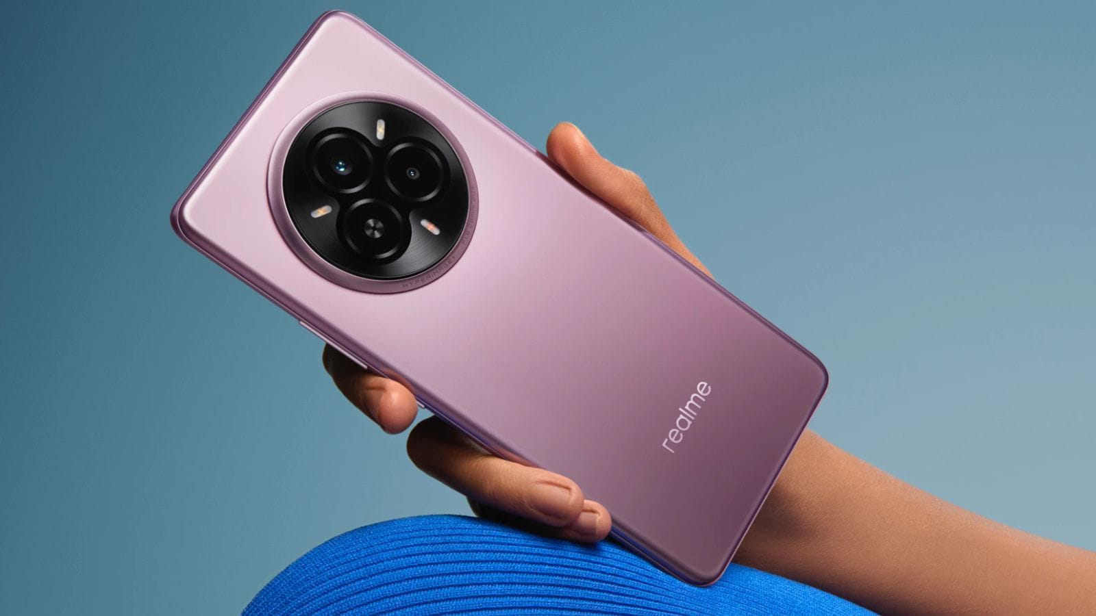 Realme 15 Pro : Bawa Baterai Jumbo 7.000 mAh dengan Fast Charging 80 Watt