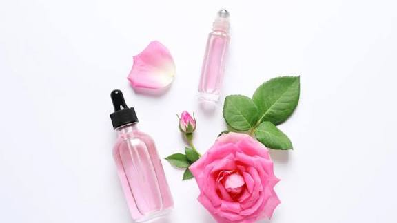 Simak! Ternyata Air Mawar Kaya akan Manfaat untuk Kesehatan 