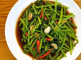 Begini Cara Membuat Tumis Kangkung Agar Daun Tetap Hijau dan Tidak Layu! 