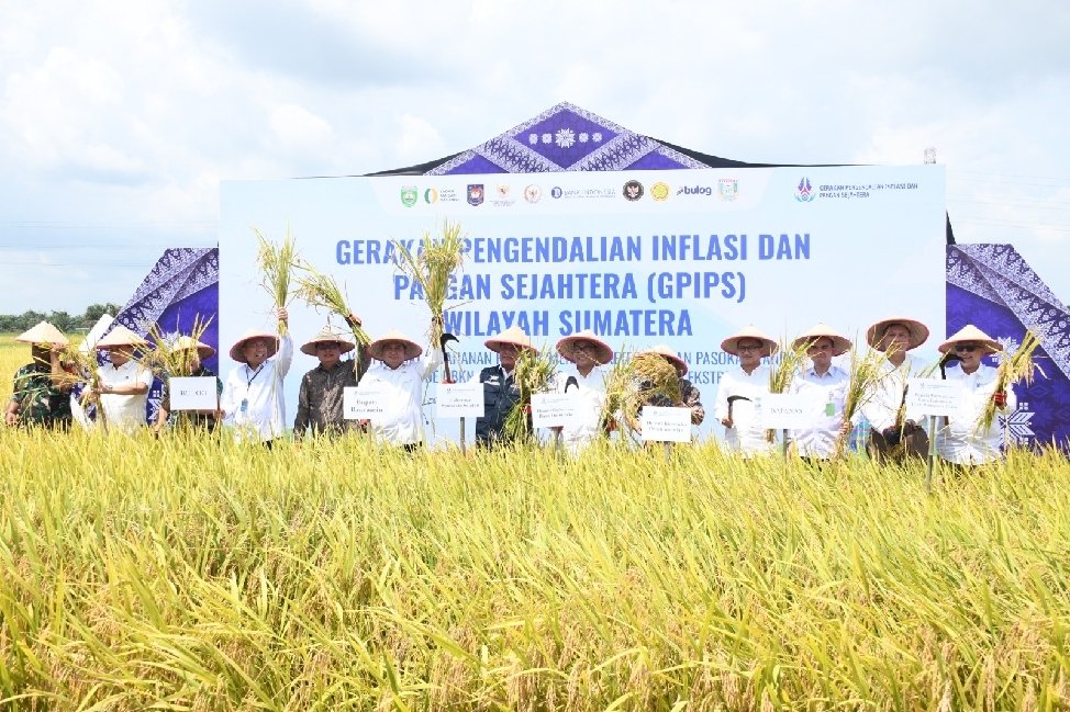 Jaga Pangan dan Inflasi, Kasrem 044/Gapo Hadir di Seremoni Strategis Sumatera