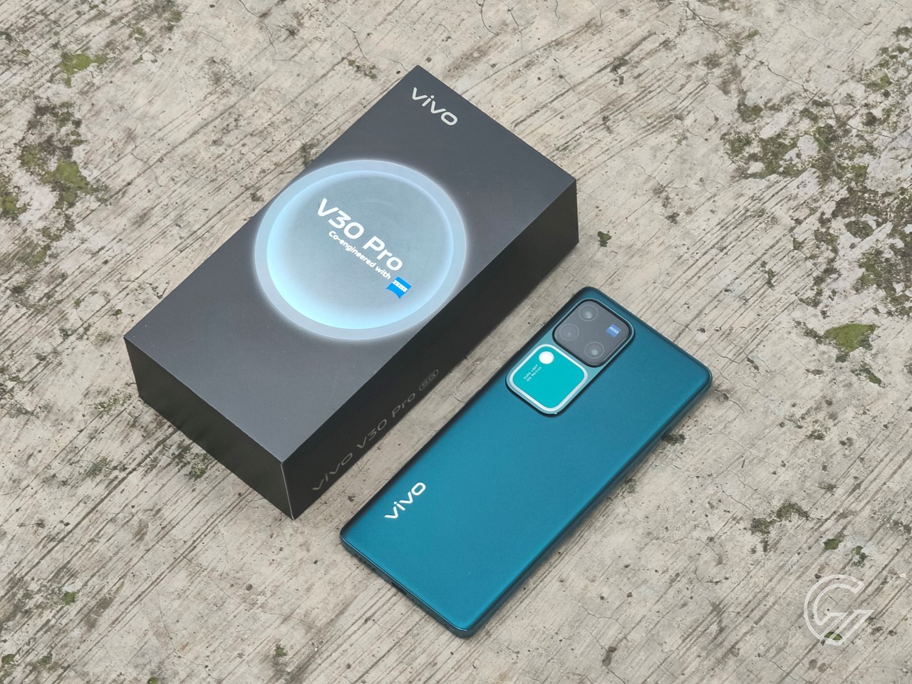 Vivo V3 Pro : Disupport Kamera Utama 50 MP dengan RAM 12 GB