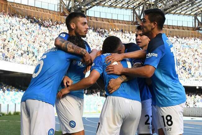 Gol Menit Akhir Giacomo Bawa Napoli Rampas Puncak Klasemen Liga Italia