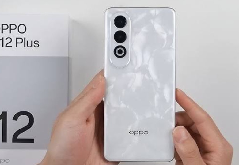 Cek Harga dan Spesifikasi OPPO K12, Dibekali Layar AMOLED dengan Chipset Snapdragon 7 Gen 3