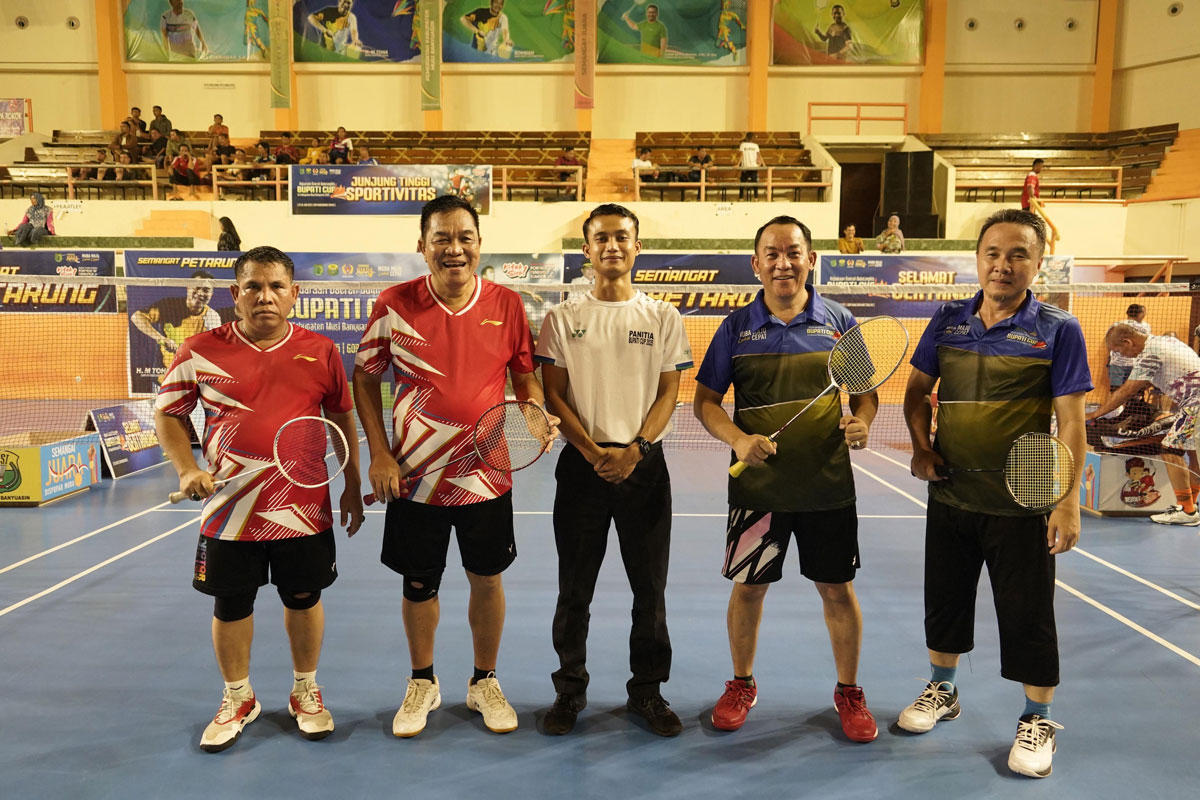 Bupati Muba/Kades Sereka Juara Kejurda Bulutangkis Kelas Eksekutif 2025