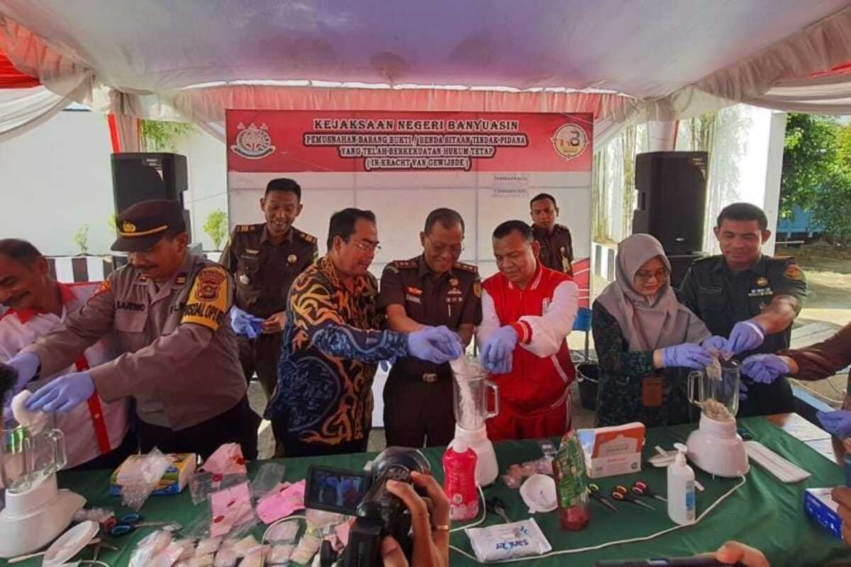 Kejari Banyuasin Musnahkan BB Narkotika Senilai Rp202 Juta, ini Harapan Kajari