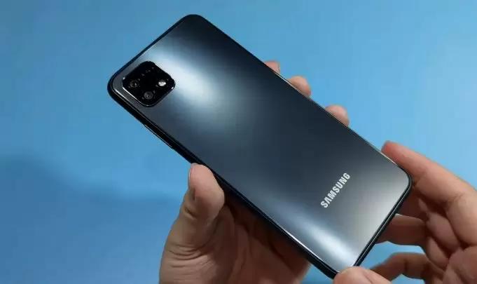Samsung Galaxy A22 Banting Harga, Hp Mid Range Layar Punch Hole dengan Chipset MediaTek Helio G80