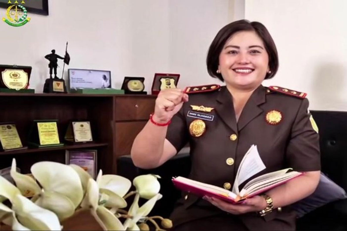 Kajari Karo Diamankan Kejagung, ini Profilnya