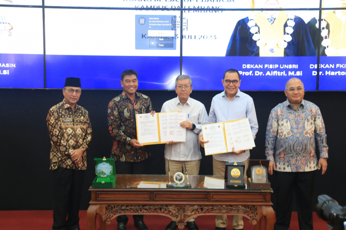 Pemkab Muba Bantu Kendaraan Operasional untuk Unsri