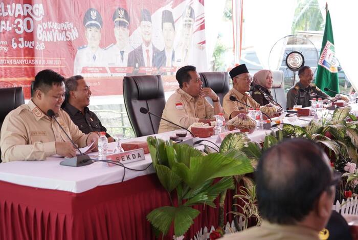 Penduduk Banyuasin Mengaku Miskin, Pak Bupati Geram