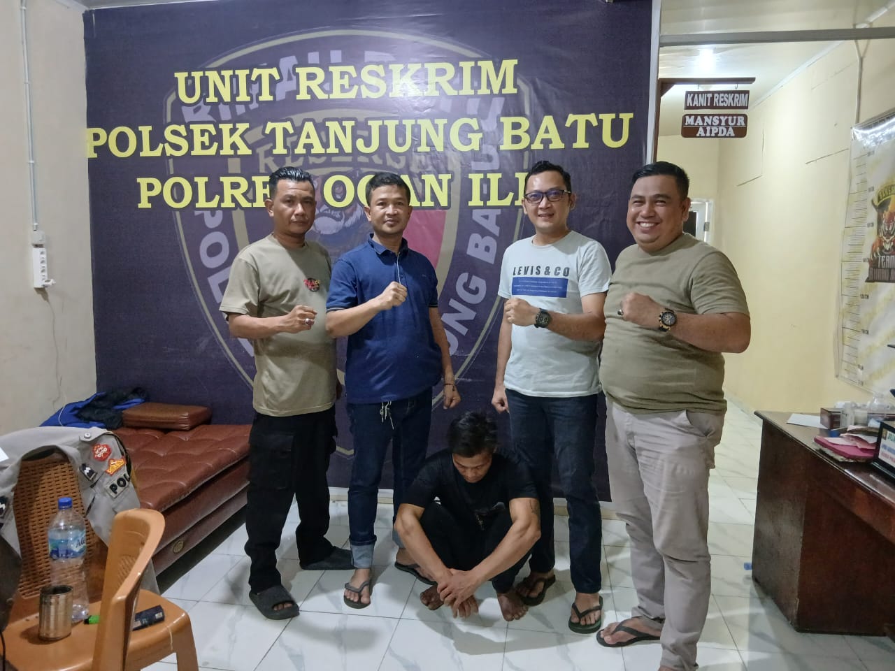 Ancam Sekuriti  Pakai Pisau, Pelaku Diamankan  Polsek Tanjung Batu Polres Ogan Ilir