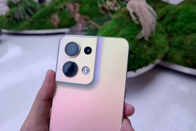 Harga OPPO Reno 8 5G Turun Drastis, Smartphone yang Masih Layak Dilirik 