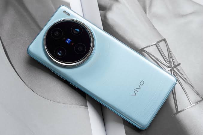 Hadirkan Kamera Inovatif untuk Fotografi, Ini Harga Vivo X100 Pro