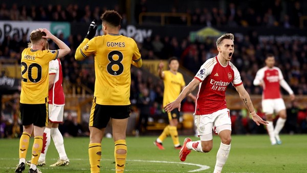 Menang Atas Wolverhampton, Arsenal Puncaki Klasemen Sementara Liga Inggris
