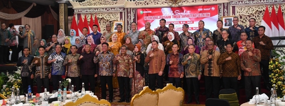 Danrem 044/Gapo Hadiri Malam Pisah Sambut Kajati Sumsel