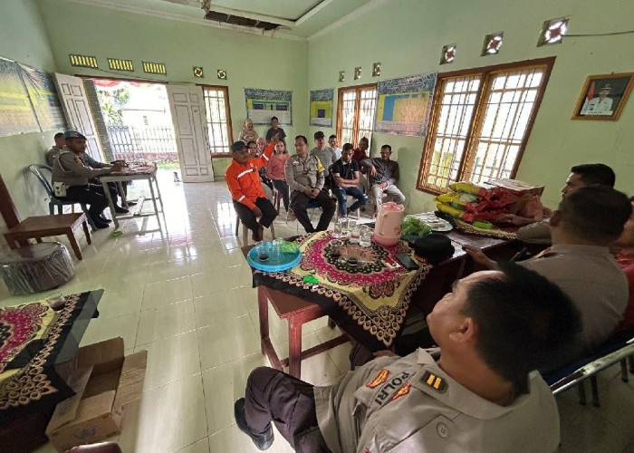 Hadapi Karhutla, Polsek Pemulutan Kumpulkan Warga Peduli Api