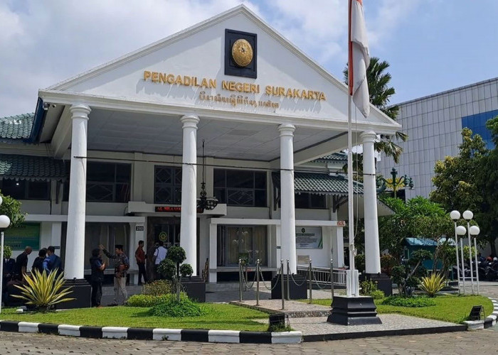 PN Surakarta Gelar Sidang Perdana Dugaan Ijazah Palsu Jokowi, SMAN 6 Siapkan Bukti