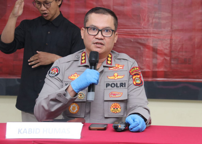 Kapolres Muba Turun Langsung Urai Kemacetan Jalintim, Polda Sumsel Kendalikan Jalur Strategis Sumatera