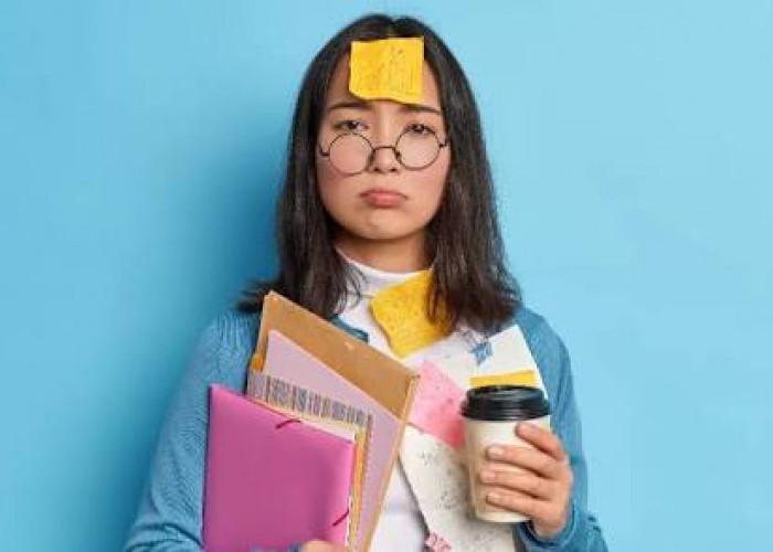 Inilah Deretan Zodiak yang Paling Sering Terjebak Overthinking