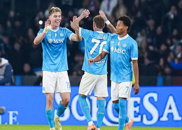 Napoli Kalahkan Juventus 2-1, Hojlund Ciptakan Brace