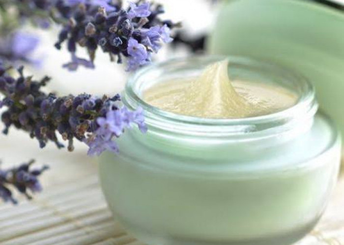 Primer atau Moisturizer Mana yang Lebih Dulu? Rahasia Makeup Tahan Lama