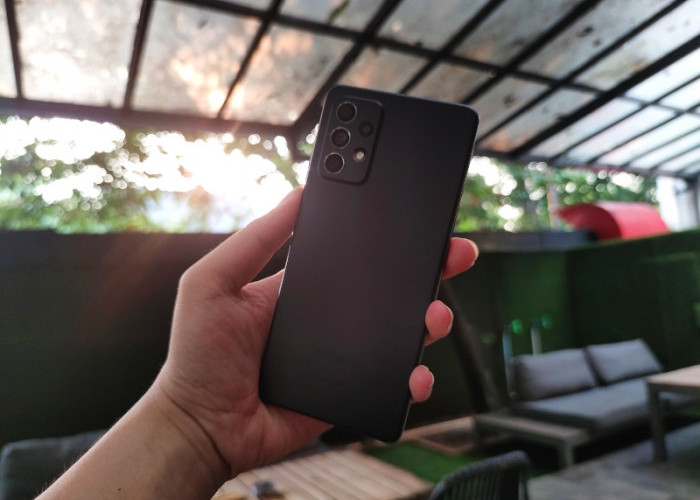 Samsung Galaxy A72 : Tawarkan Desain Elegan dan Dilindungi Corning Gorilla Glass 5