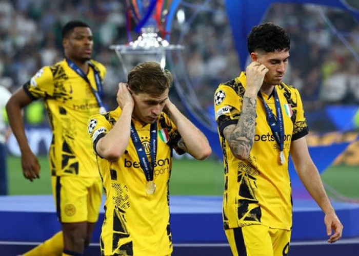 Apes Menghampiri Milan, Bukan Treble Malah Terrible