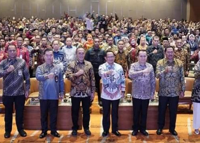 Bupati Ogan Ilir Hadiri Rakornas Dukcapil Tahun 2023 di Palembang