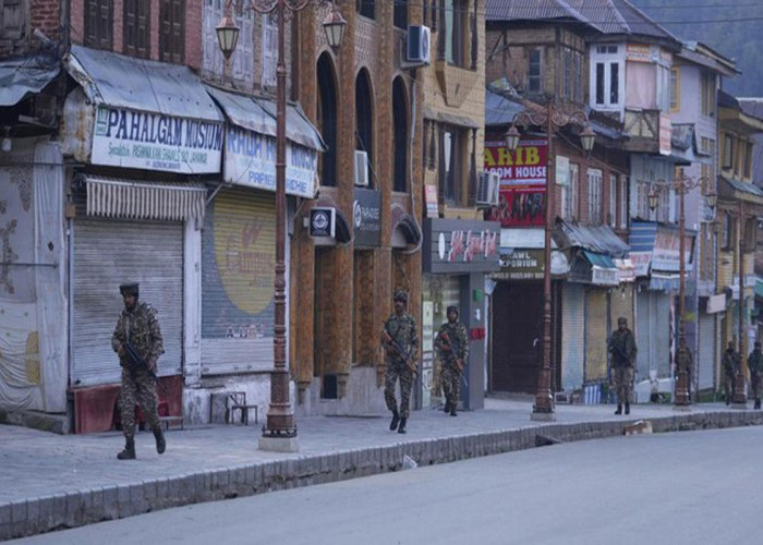 Baku Tembak Tentara India-Pakistan di Kashmir, ini Penyebabnya
