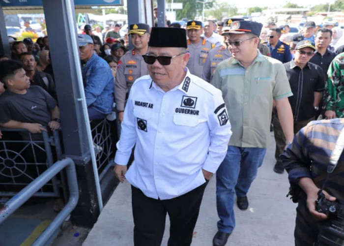 Tinjau Arus Mudik di Pelabuhan Tanjung Kalian, Gubernur Babel Minta  Maaf 