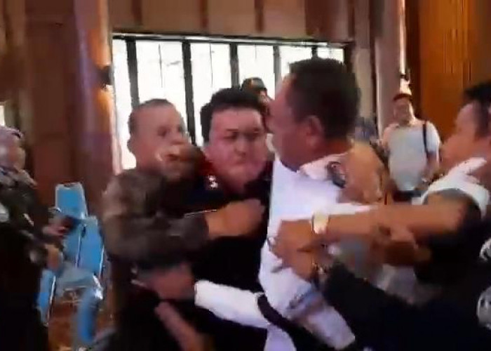 Usai Penghitungan Suara, Pemilihan Ketua Forum Kades Ogan Ilir Ricuh