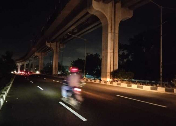 Lampu Jalan Jl Kolonel H Barlian Palembang Kembali Mati