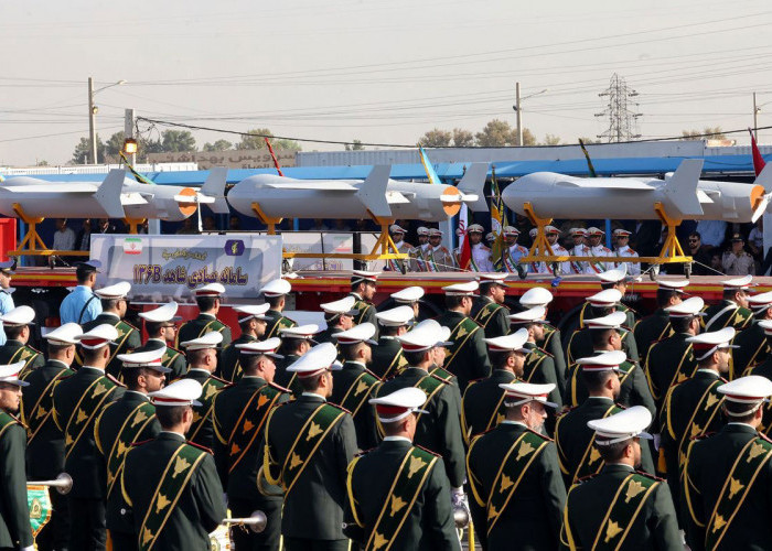 Dekati Kapal Induk Abraham Lincoln, Jet Tempur Siluman AS Tembak Drone Iran