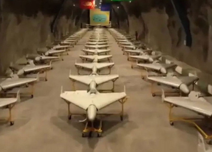 Pertempuran Masih Berlangsung, Iran Pamer Puluhan Drone