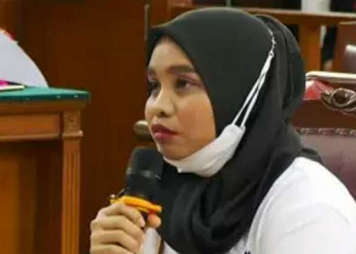 Kerangan ART Keluarga Ferdy Sambo Bikin Hakim Kesal: 'Ceritanya Gak Masuk di Akal. Paham?'
