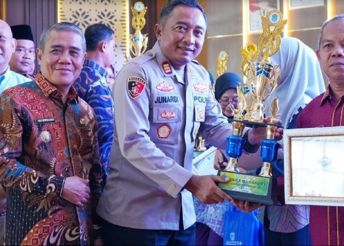 Wabup Ogan Ilir  Buka Seminar  Perempuan  Tangguh