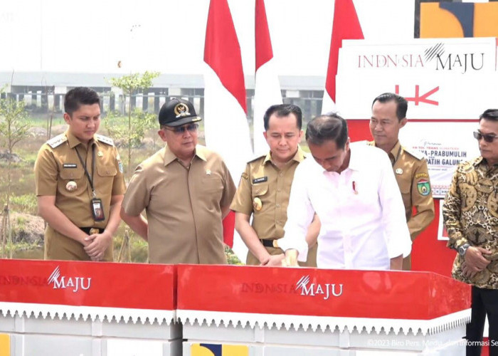 Presiden Jokowi Resmikan Tol Indralaya-Prabumulih Dari Titik Nol 