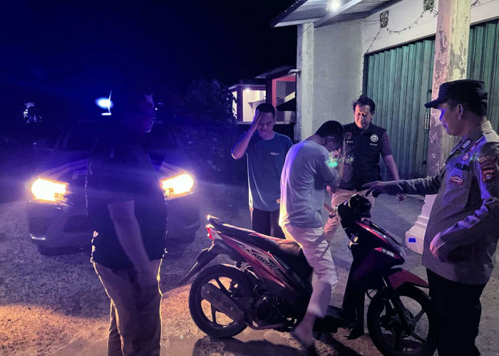 Ciptakan Kondusifitas dan Keamanan, Polsek Indralaya Lakukan Patroli Malam