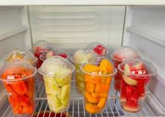 5 Tips Menyimpan Buah Potong Agar Tetap Segar dan Tidak Kering di Kulkas