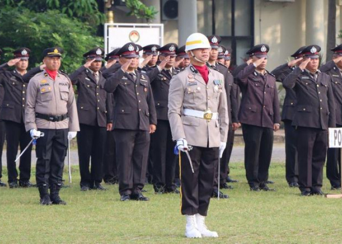 Di Ogan Ilir, HUT Bhayangkara Di Gelar Upacara, Tasyakuran dan Potong Tumpeng