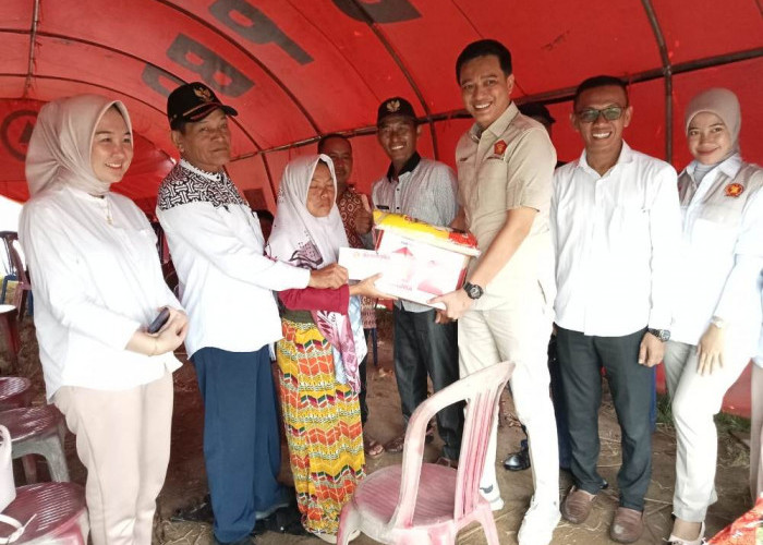 Partai Gerindra Ogan Ilir Salurkan Bantuan Kemanusian Korban Kebakaran